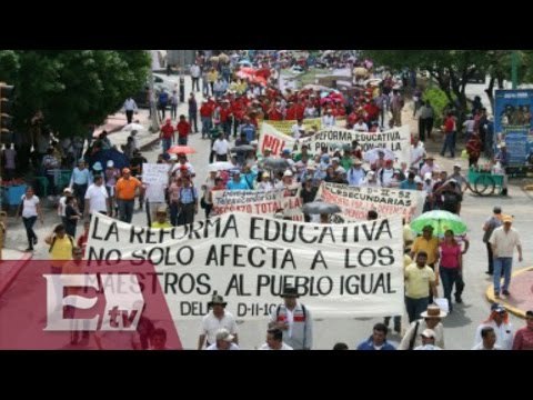 Maestros de la CNTE inician paro en Chiapas / Titulares de la tarde