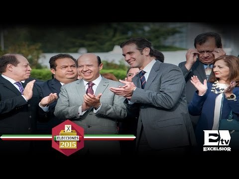 Lorenzo Córdova encabeza izamiento de Bandera en el INE / Elecciones 2015
