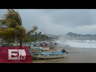 "Dolores" se intensifica a huracán categoría cuatro / Titulares de la tarde