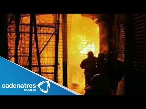 Incendio en Baja California Sur consume 5 viviendas / Fire consumes 5 households in BCS