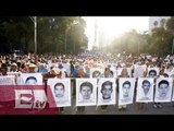 Marchan en Cuernavaca por caso Ayotzinapa / Titulares de la mañana