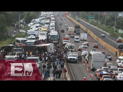 Al menos 23 heridos por choque de autobús en la autopista México-Puebla / Titulares de la tarde