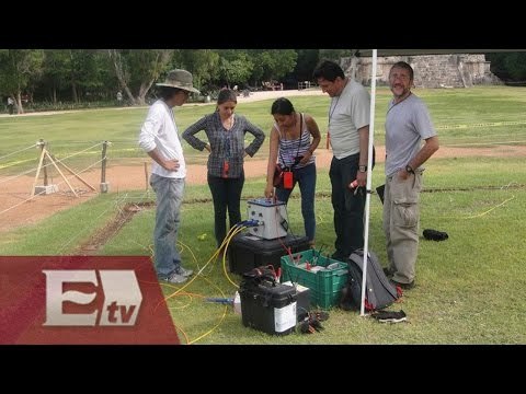 Descubren cenote bajo El Castillo de Chichén Itzá / Titulares de la tarde