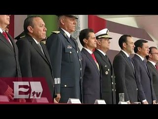 Homenaje a los Niños Héroes en Castillo de Chapultepec  / Titulares de la tarde