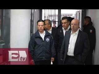 Comisionado Nacional de Seguridad inspecciona penal del Altiplano / Titulares de la tarde