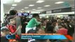 Capitalinos se dan cita en el aeropuerto para recibir a la selección mexicana