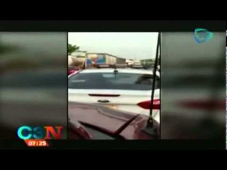 Investigan a policía captado recibiendo 'mordida en Tabasco (VIDEO)