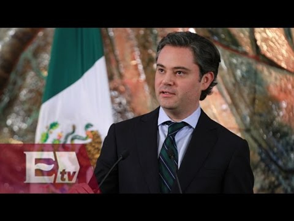 Titular de la SEP pide reportar a maestros faltistas / Titulares de la tarde