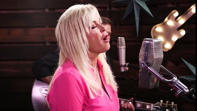 Lorrie Morgan - Help Me Make It Through The Night