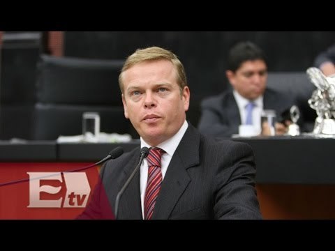 Arturo Escobar renuncia a su cargo en la Segob / Ingrid Barrera