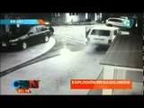 Hombre salva su vida de milagro al explotar su coche mientras cargaba gasolina