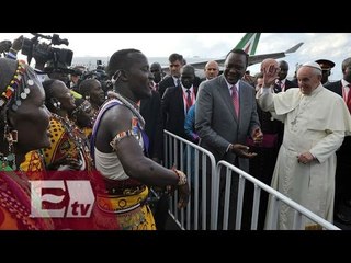 Detalles de la gira del Papa Francisco por África / Paola Barquet