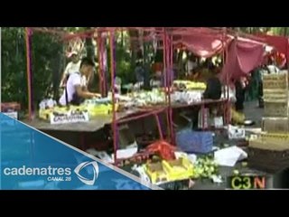 Automovilista choca contra puesto de verduras en la colonia Roma
