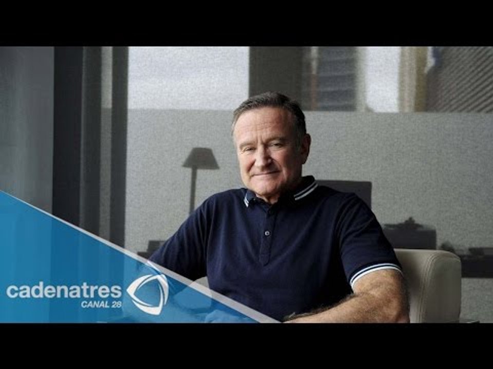 Lanzan cenizas de Robin Williams al mar / Robin Williams throwing ashes at sea