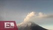 Despierta El Popocatépetl, emite columna de vapor /  Vianey Esquinca