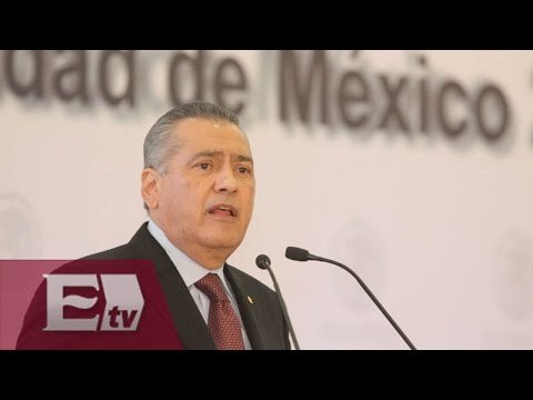 Manlio Fabio Beltrones aplaude fallo de la corte española en favor de Moreira / Pascal Beltrán