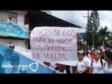 Estudiantes normalistas de Guerrero exigen regreso de compañeros desaparecidos