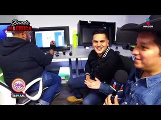 Banda Machuca: ¡Regulo Caro aprendió a dibujar digitalmente! | Sale el Sol