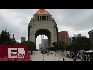 Limpia Plaza de la República tras retiro del campamento de la CNTE/ Atalo Mata