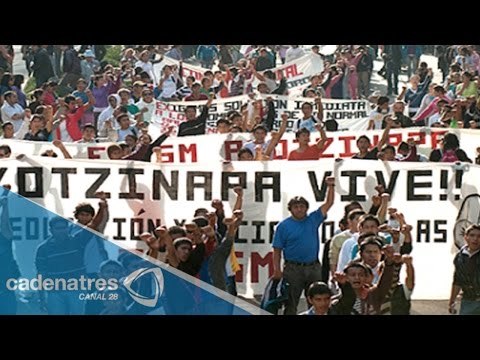 Normalistas de la comunidad de Ayotzinapa marcharon hacia Chilpancingo, GRO