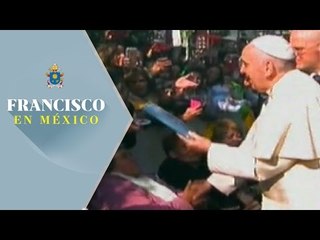 Papa Francisco saluda a feligreses en la Nunciatura previo a su viaje a Edomex