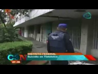 Joven mujer se suicida al aventarse de la ventana en Tlatelolco