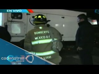 ¡ÚLTIMA HORA! En Reforma, vuelca tráiler que transportaba una planta de luz