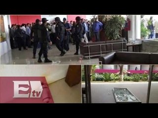 Lanzan gas lacrimógeno en asamblea del PRD en Oaxaca / Ricardo Salas