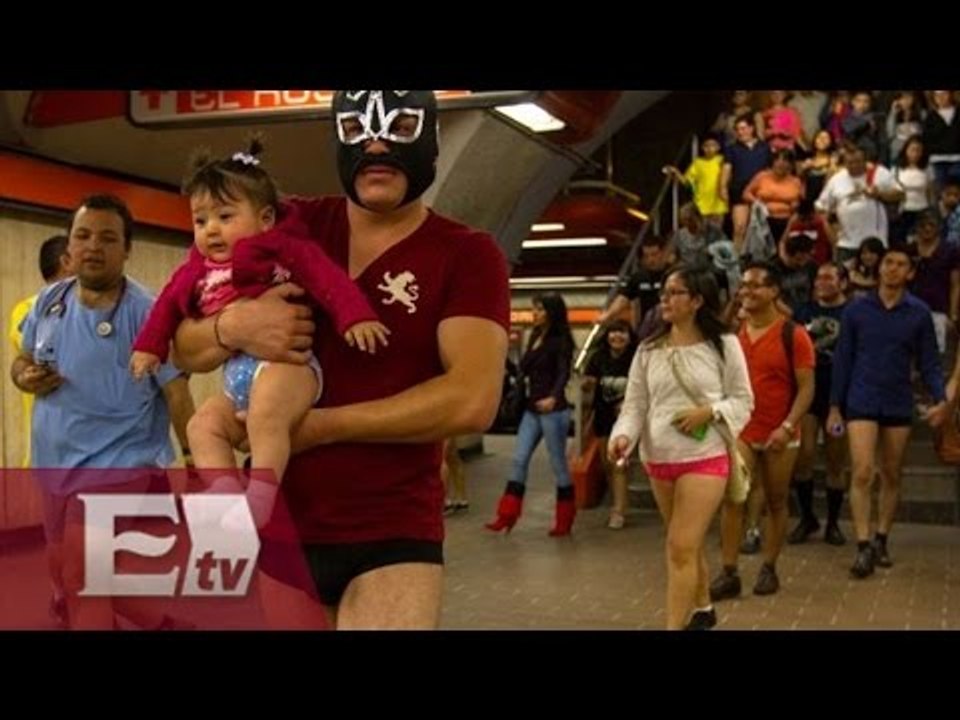 ¡Sin pantalones! Así viajaron capitalinos en el metro / Yuriria Sierra
