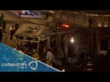 VIDEO: Encapuchados incendian metrobús en CU