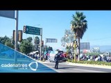 Maestros bloquean accesos al aeropuerto de Oaxaca