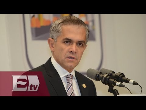 Mancera asegura que las medidas ambientales son por la salud / Ricardo Salas