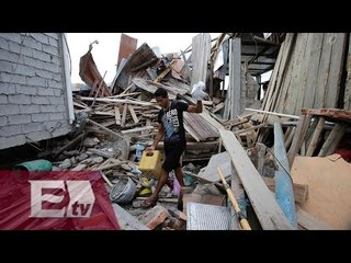 Sismo en Ecuador: Salvan a hombre atrapado entre los escombros/ Paola Virrueta