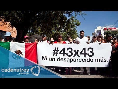 Familias de normalistas inician la caravana nacional