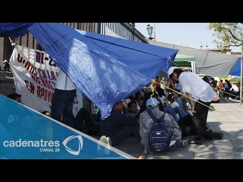 Encapuchados toman oficinas de Gobierno en Oaxaca