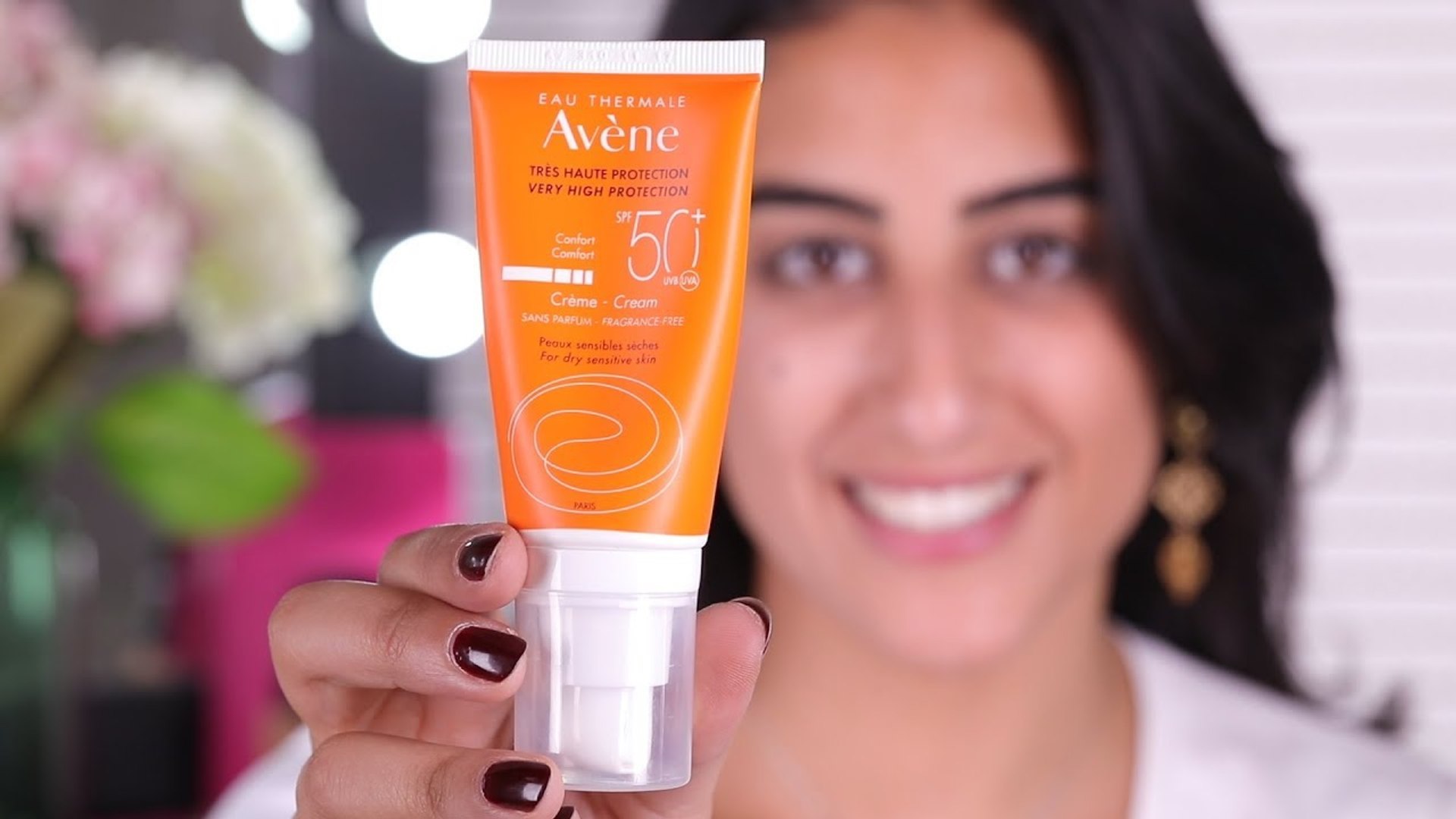 Eau Thermale Avène Very High Protection Cream SPF50+ - Reviewed! - فيديو  Dailymotion