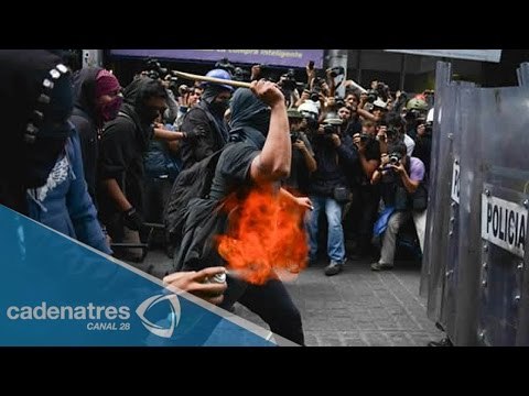 Identifican como anarquistas a las personas que están causando destrozos en manifestaciones