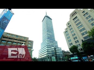 Torre Latinoamericana cumple 60 años y albañiles graduados en la UNAM/ Vianey Esquinca