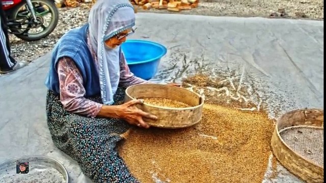 Yürek Yakan Güzel Bir Türkü ( Bir Yar Sevdim Eller Almiş) 2017