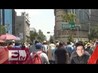 Integrantes de la CNTE bloquean nuevamente avenida Bucareli / Ingrid Barrera