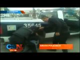 VIDEO: Policías golpean a empleado de limpieza en Torreón