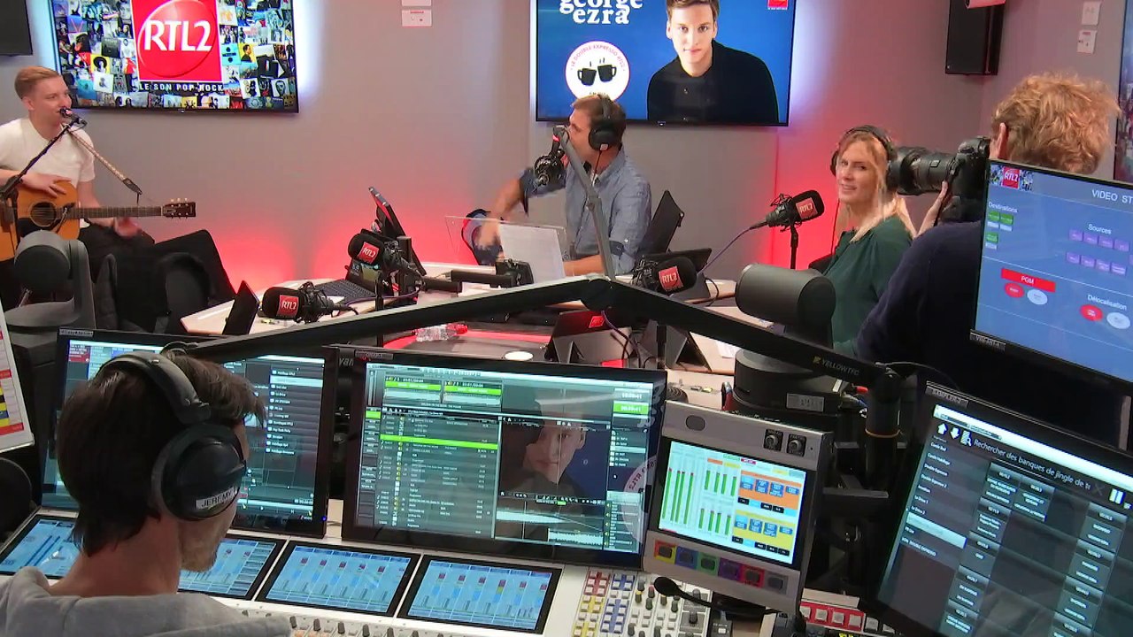 George Ezra en live acoustique dans Le Double Expresso RTL2 (05/10/2018)