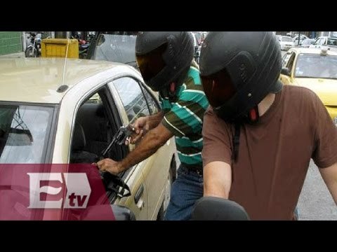 Mexicanos se sienten inseguros en su hogar, revela encuesta / Enrique Sánchez