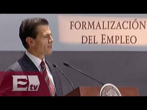 EPN firma convenios para impulsar el empleo formal / Ingrid Barrera