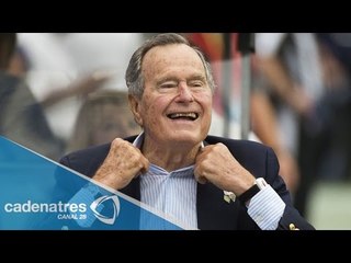 Hospitalizan a George Bush padre por problema respiratorio