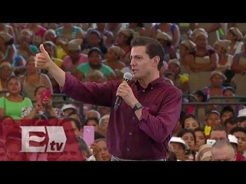 EPN entrega 200 comedores comunitarios en Guerrero / Ricardo Salas