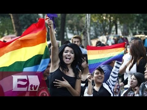 Lista la CDMX para marcha del Orgullo Lésbico Gay/ Atalo Mata