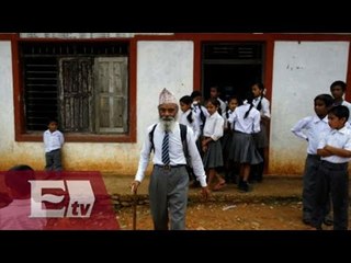Alumno nepalí de 68 años demuestra que nunca es tarde para aprender / Yuriria Sierra
