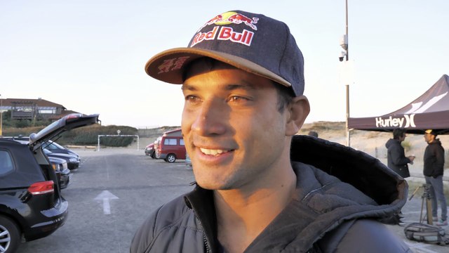 Adrénaline - Surf : Michel Bourez teste le foil à Hossegor avec Kai Lenny