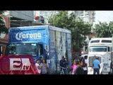 Maestros retienen vehículos cerca del aeropuerto de Oaxaca / Yuriria Sierra